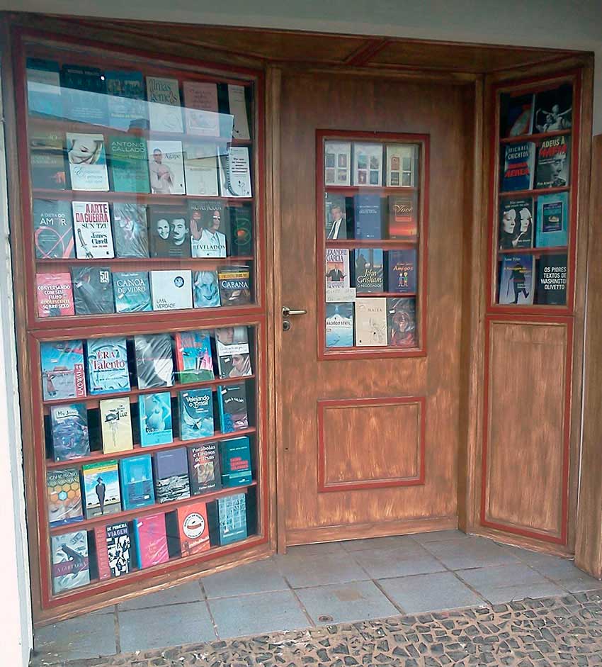 Foto da entrada da nossa livraria